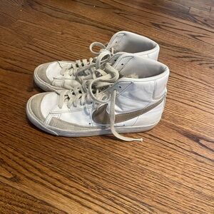 Nike Blazers size 6 good condition